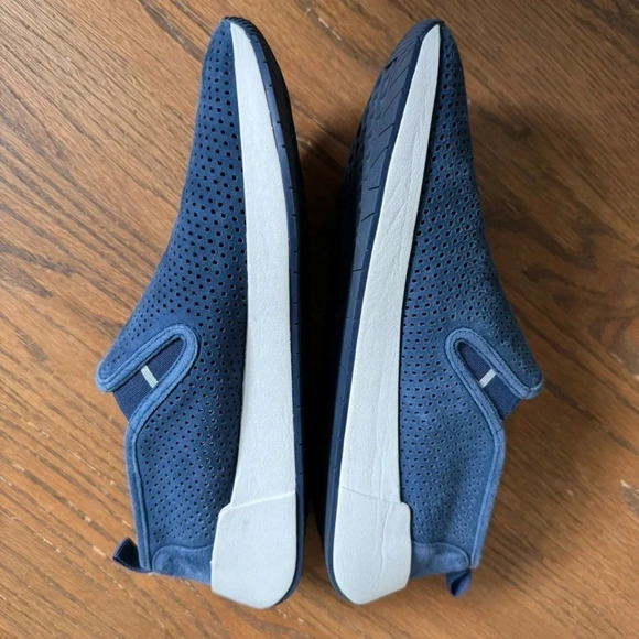 Franco Sarto Ida Slip On Suede Sneaker Women’s size 8 - Picture 6 of 11